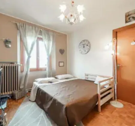 Летний дом Lovely House With Two Jacuzzi